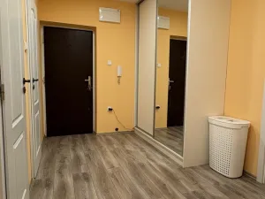 Prodej bytu 3+1, Miloňovice, 76 m2