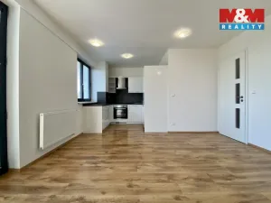 Pronájem bytu 2+kk, Ostrava - Poruba, Ukrajinská, 56 m2