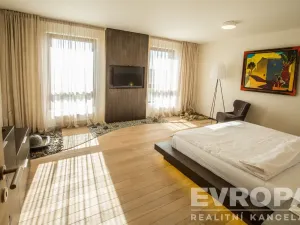 Prodej bytu 3+kk, Beroun - Beroun-Závodí, Na Veselou, 117 m2