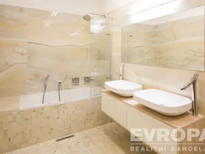 Prodej bytu 3+kk, Beroun - Beroun-Závodí, Na Veselou, 123 m2