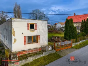 Prodej rodinného domu, Dobřenice, 76 m2