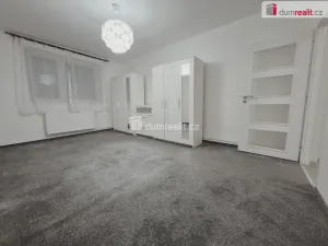 Pronájem bytu 2+1, Hoštka - Kochovice, Lužická, 57 m2