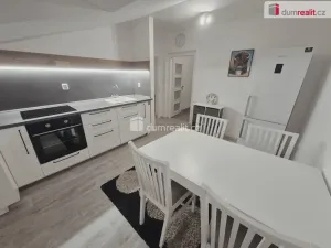 Pronájem bytu 2+1, Hoštka - Kochovice, Lužická, 57 m2