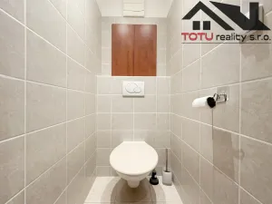 Pronájem bytu 4+1, Jaroměř, Karla Lánského, 73 m2