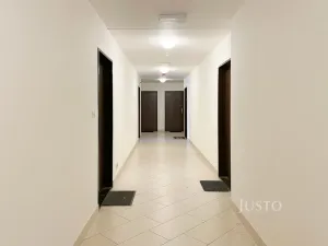 Pronájem bytu 1+kk, Praha, Modenská, 28 m2