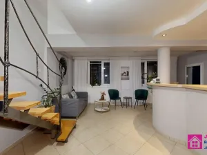 Pronájem obchodního prostoru, Břeclav, Smetanovo nábřeží, 78 m2