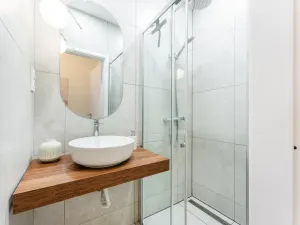 Pronájem bytu 2+kk, Praha - Vinohrady, Rumunská, 39 m2