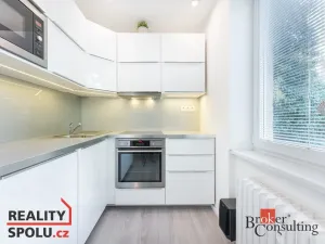 Pronájem bytu 3+1, Praha - Libeň, Konšelská, 62 m2