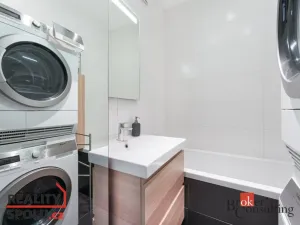 Pronájem bytu 3+1, Praha - Libeň, Konšelská, 62 m2