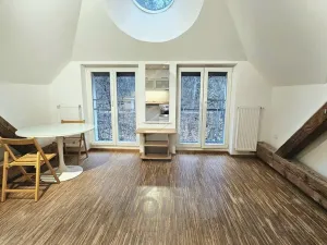 Prodej bytu 1+kk, Praha - Bohnice, V Zámcích, 36 m2