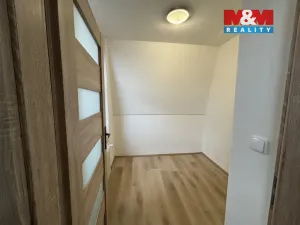 Pronájem bytu 2+kk, Králův Dvůr - Karlova Huť, Tovární, 54 m2