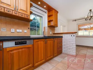 Pronájem rodinného domu, Praha - Řeporyje, Draženovská, 250 m2