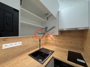 Pronájem bytu 1+kk, Vsetín, Jasenická, 24 m2