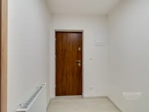 Pronájem bytu 2+kk, Praha - Smíchov, Třístoličná, 38 m2