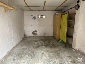 Pronájem garáže, Jihlava, Evžena Rošického, 18 m2