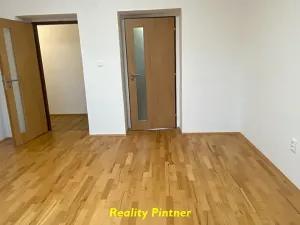 Pronájem bytu 2+1, Příbram, 28. října, 55 m2