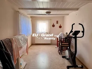 Prodej rodinného domu, Oderwitz, Německo, Dorfstrasse, 280 m2