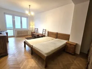 Pronájem bytu 2+1, Praha - Vršovice, náměstí Svatopluka Čecha, 55 m2