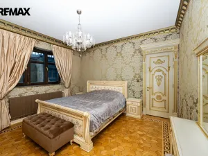 Pronájem rodinného domu, Praha - Kunratice, 450 m2