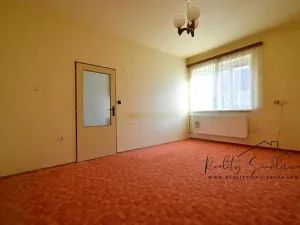 Prodej bytu 3+1, Chropyně, Hrad, 89 m2