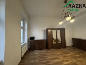 Prodej bytu 2+1, Karlovy Vary, T.G.M., 82 m2