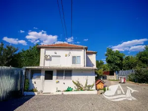 Prodej rodinného domu, Elhovo, Bulharsko, 150 m2