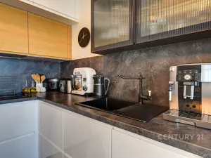 Prodej bytu 1+kk, Praha - Hloubětín, Laponská, 30 m2