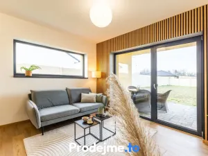 Prodej rodinného domu, Hevlín, 73 m2