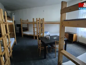 Pronájem činžovního domu, Kladno, Váňova, 265 m2