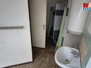 Pronájem činžovního domu, Kladno, Váňova, 265 m2