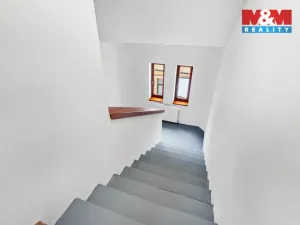 Prodej obchodního prostoru, Jablonec nad Nisou, Komenského, 600 m2