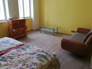 Pronájem bytu 1+1, Mšeno, Mělnická, 36 m2