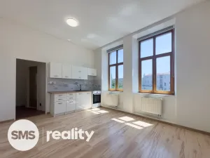 Pronájem bytu 2+kk, Opava - Město, Nákladní, 54 m2