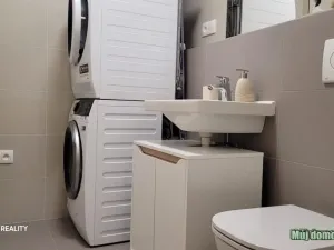 Pronájem bytu 2+kk, Praha - Letňany, Miroslava Hajna, 50 m2