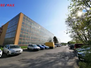 Pronájem garáže, Praha - Střížkov, Lovosická, 14 m2