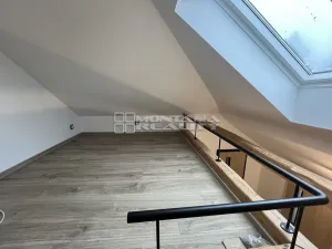 Pronájem bytu 2+kk, Olomouc, Hněvotínská, 88 m2