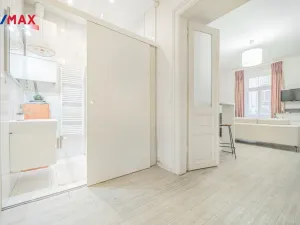 Prodej bytu 2+kk, Praha - Nové Město, Záhořanského, 61 m2