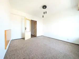 Prodej bytu 3+1, Praha - Strašnice, Přetlucká, 76 m2