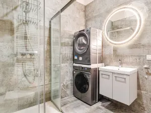 Prodej bytu 3+kk, Praha - Smíchov, Grafická, 69 m2