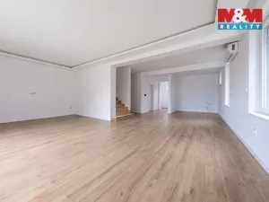 Prodej rodinného domu, Jirny, Javorová, 138 m2