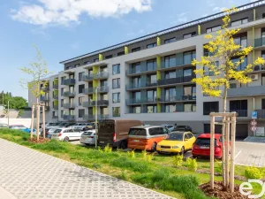 Prodej bytu 2+kk, Chrudim, V Hliníkách, 50 m2