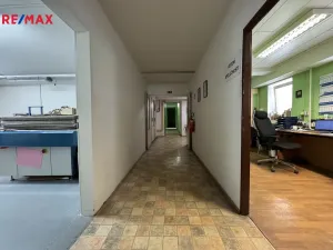 Pronájem výrobních prostor, Věžky, 2322 m2