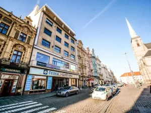 Pronájem kanceláře, Plzeň, náměstí Republiky, 33 m2