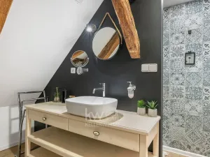 Pronájem bytu 1+kk, Praha - Nové Město, Lodecká, 75 m2