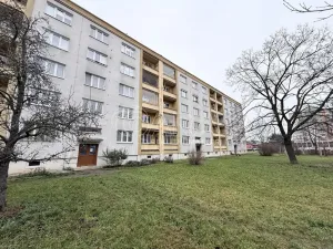 Pronájem bytu 2+1, Kralupy nad Vltavou - Lobeček, Masarykova, 53 m2