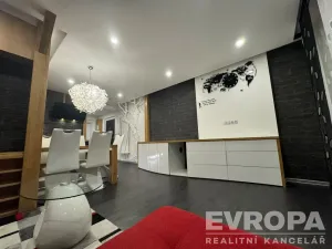 Prodej bytu 2+kk, Plzeň - Severní Předměstí, Křížkova, 76 m2