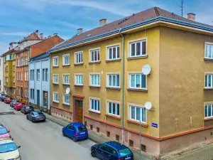 Prodej bytu 3+1, Trutnov, Bendlova, 74 m2