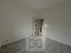 Pronájem bytu 2+kk, Praha - Košíře, Pod Kavalírkou, 53 m2