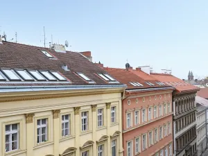 Pronájem bytu 2+kk, Praha - Smíchov, Kroftova, 58 m2