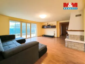 Prodej rodinného domu, Mokrovraty, 375 m2